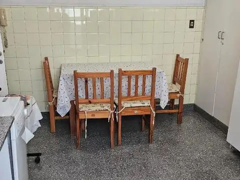 Departamento 4 ambientes con 3 baños