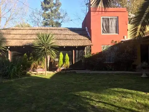 VENTA DE QUINTA TRES AMBIENTES COUNTRY LAS LAJAS