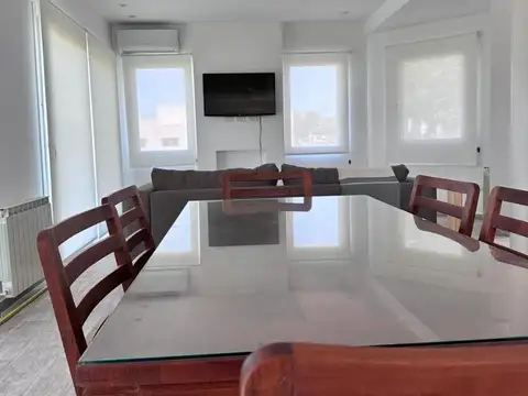 Casa en Alquiler 4 ambientes en Haras del Sur 3