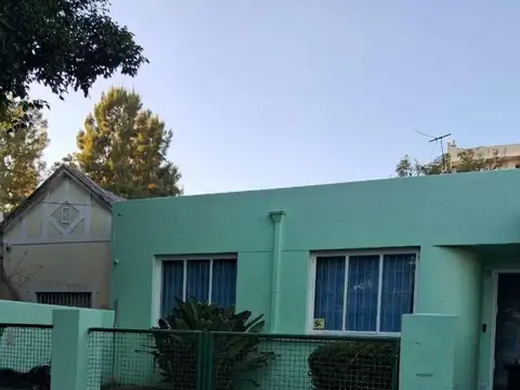 Ideal constructor zonificacion C1 Casa de 4 ambientes sobre lote de 8,66 x 43,30