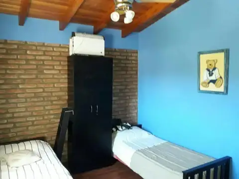 Casa 4 ambientes con 3 baños