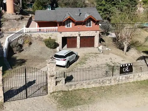 Casa en Venta con 1 cochera