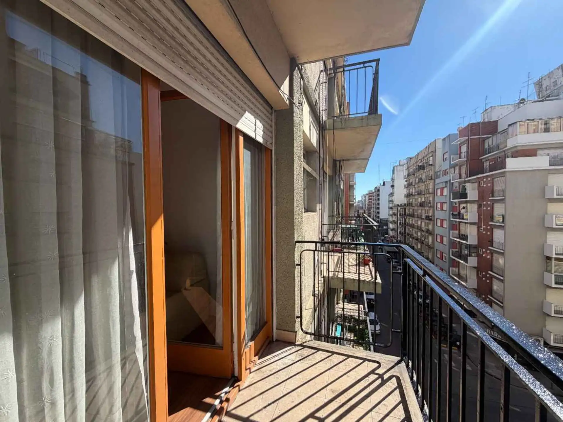 Venta Depto 2 amb. con balcón doble — Centro MDQ