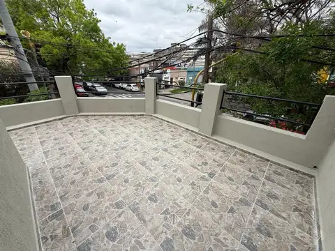 Depto Tipo Casa en Alquiler de 2 ambientes