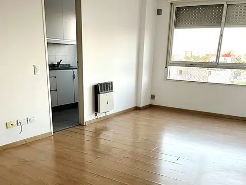 Departamento de dos dormitorios con cochera