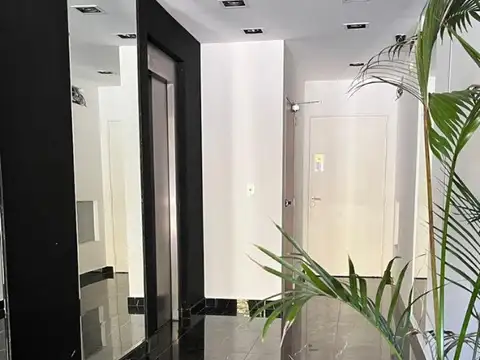 AVDA EMILIO CASTRO 7400, Piso 1