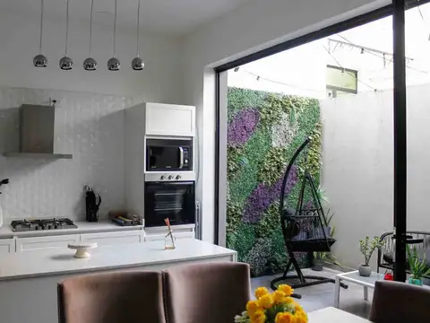 VENTA DE PH 2 AMB EN FLORESTA C PATIO Y ESCRITORIO