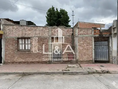 EN VENTA TERRENO MACROCENTRO