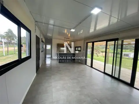 Vende casa de 1 dormitorio en en Laguna de los Cisnes - Punta Ballena