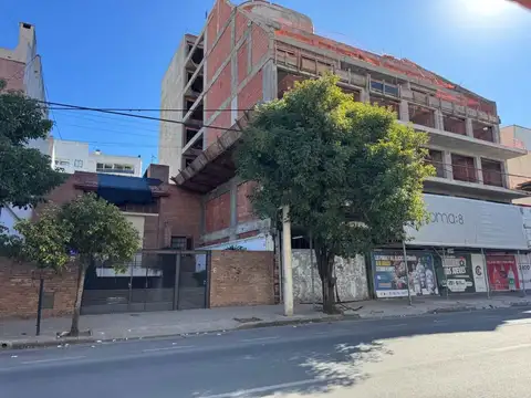 DEPTO EN POZO 2 DORM GRAL PAZ CON TERRAZA PROPIA