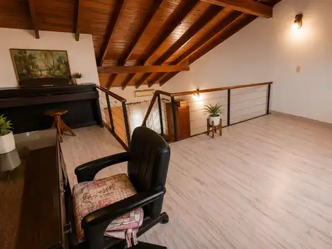 Depto Tipo Casa en Venta 26 años