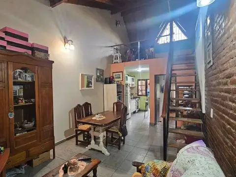 Depto Tipo Casa en Venta de 1 dormitorio