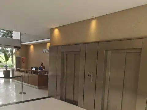 Oficina en Venta con 1 cochera