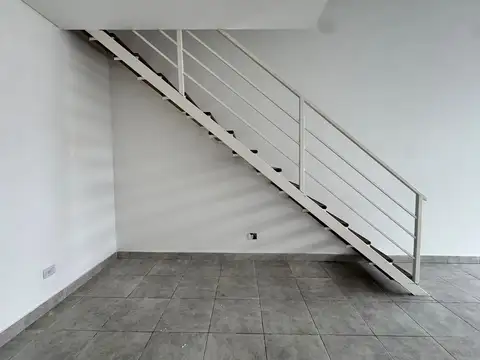 Local en Alquiler en Pueblo Caamaño, $ 850.000