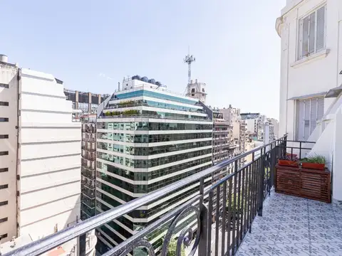 Alquiler Temporario en Retiro. Departamento de 4 Ambientes. Hasta 5 huéspedes.