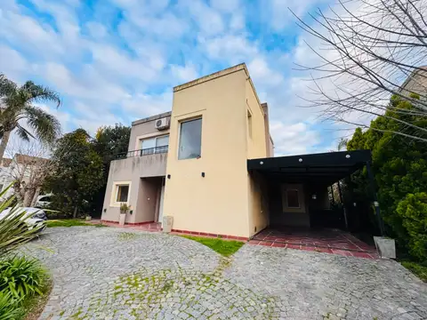 Casa en Venta de 4 dormitorios