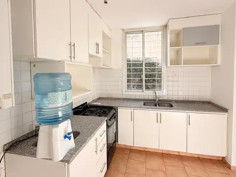 Departamento 4 ambientes con 2 baños
