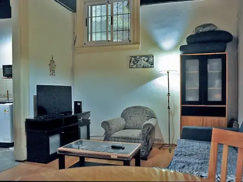 VENTA EXCELENTE PH CON PATIO EN CONSTITUCION CABA