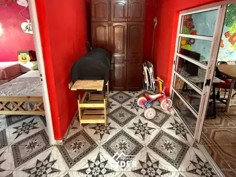 Casa en alquiler c/ cochera en San Fernando