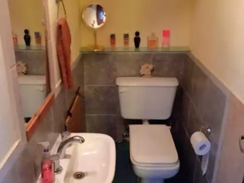 Depto Tipo Casa en Venta en Haedo, USD 117.000