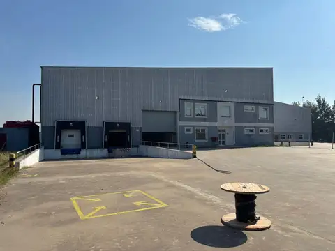 Excelente Depósito AAA en Alquiler en el Parque Industrial Pilar