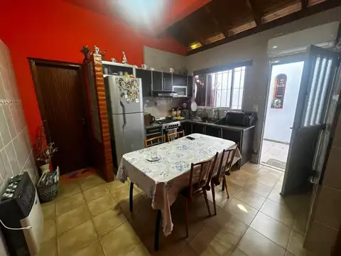 Depto Tipo Casa 4 ambientes con 1 baño