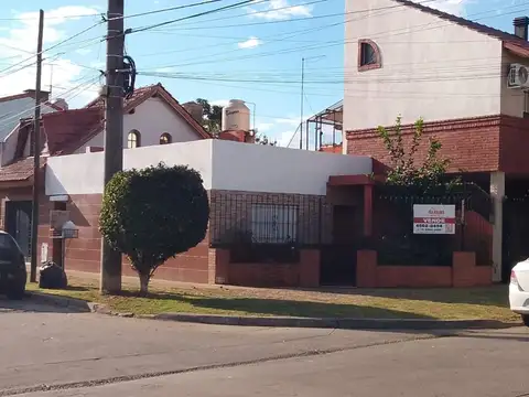Venta  Casa 3 ambientes en PH-  El Palomar