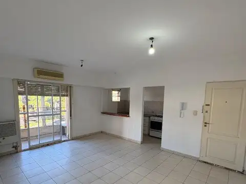 Departamento 3 ambientes con 2 baños
