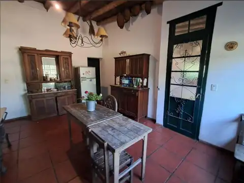 Casa 6 ambientes con 3 baños