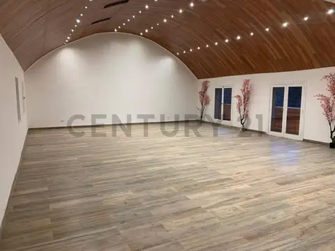 Local en Alquiler en Centro, USD 3.000