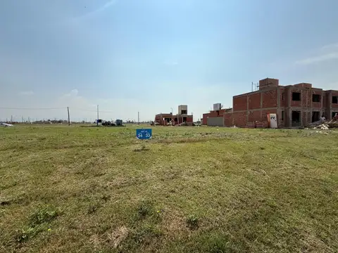 Mza 128 Lote 33 Cuestas De Manantiales