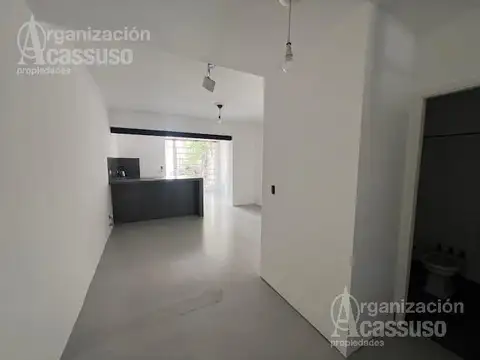 Depto Tipo Casa en Alquiler de 3 ambientes