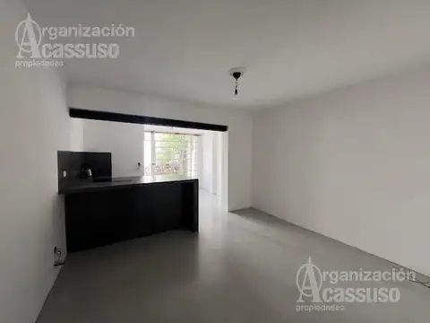 Depto Tipo Casa en Alquiler de 1 dormitorio