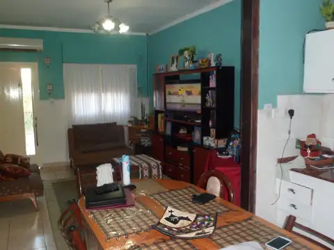 Casa en Venta en Moron, USD 77.000