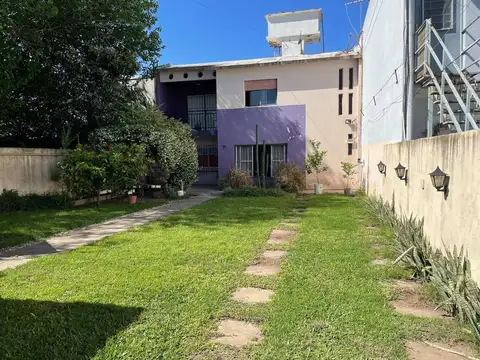 Casa 4 ambientes en Laferrere