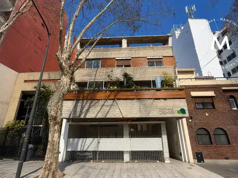 Departamento en venta de 3 ambientes con patio y terraza privada - Villa Ortuzar
