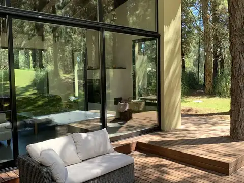 Casa en Alquiler de 4 dormitorios