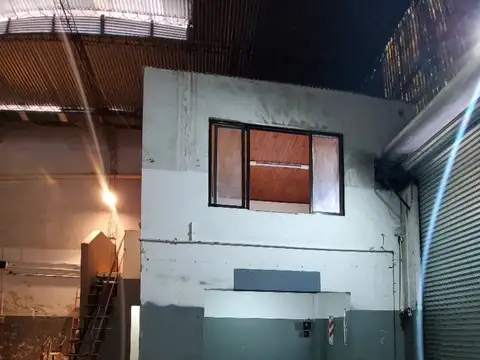 Galpon en Venta 8,66  mts Frente