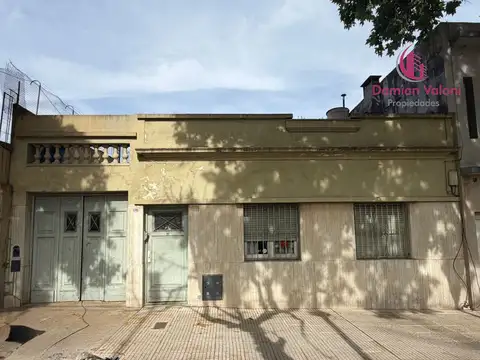 Casa sobre lote propio Ideal 2 Familias - Para Mejorar