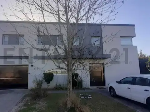 Altos de Hudson II , Piso 0