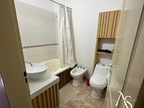 Depto Tipo Casa 3 ambientes con 1 baño