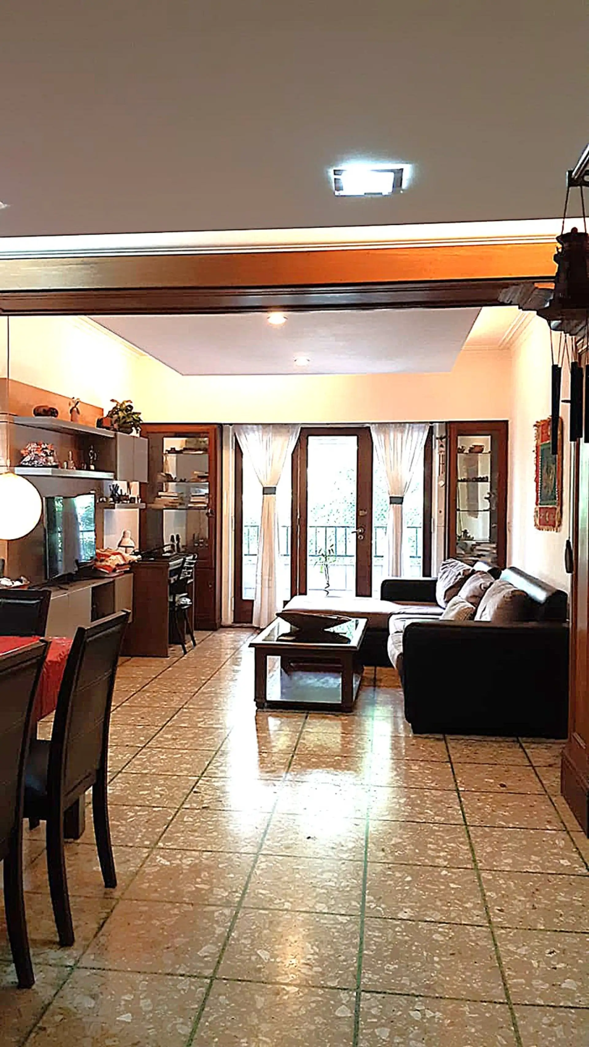 Depto 3 amb, 89m² con balcón terraza — Plaza Colón