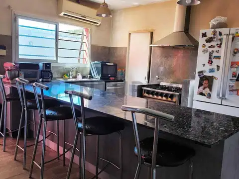 Casa en venta en San Carlos – Calle 39 e/ 137 y 138