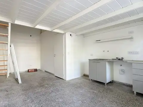 Local en Alquiler en Villa del Parque, $ 490.000