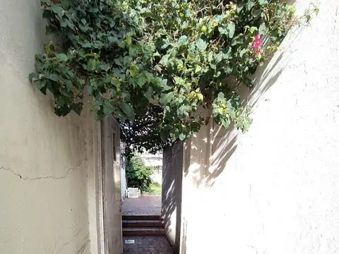 Depto Tipo Casa en Venta 35 años