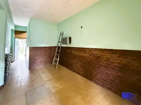 Casa 5 ambientes con 4 baños