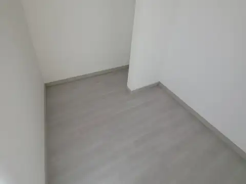 Venta de importante departamento en inmejorable ubicacion, Wilde