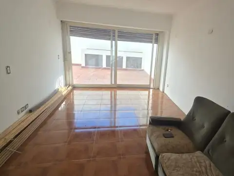 ALMAGRO VENTA 4 AMBIENTES CON PATIO