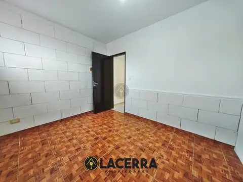 Departamento 2 amb con patio-Buenos Aires al 5800 villa ballester