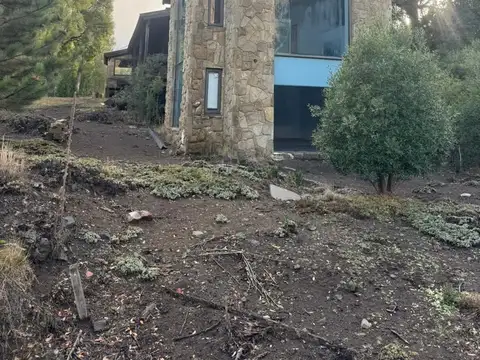 Casa 7 ambientes con 3 baños